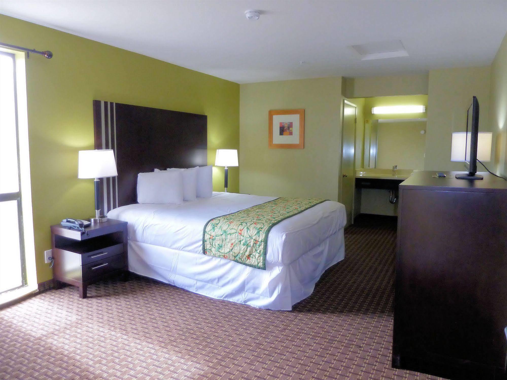 Surestay By Western Napa Valley Motel